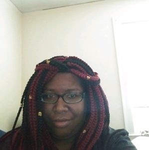 Meet your Posher, Latasha